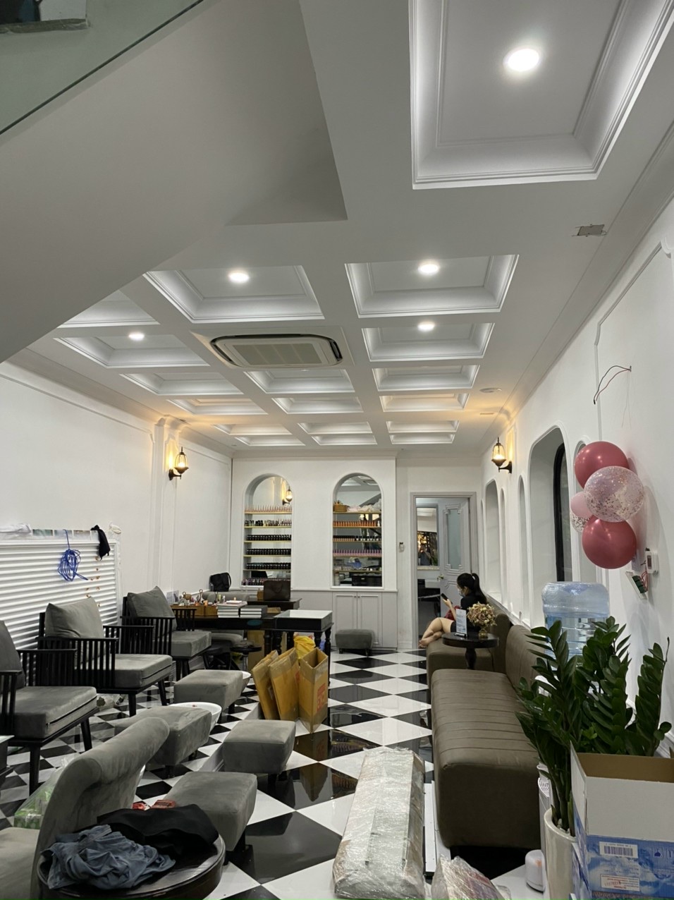 🌟 Địa chỉ thi công trần thạch cao uy tín, thi công phào chỉ trâng trí liên hệ ngay: Sản phẩm đang có mặt tại cửa hàng THẠCH CAO HOÀN MỸ. Địa chỉ: 208 Nguyễn Xí P 26, Quận Bình Thạnh , TP HCM Tư vấn báo giá: hotline 0988999007 (Ms Hòa). Tag: thi-cong-thach-cao, phao-chi-thach-cao, tran-chim-thach-cao, phao-chi-trang-tri,