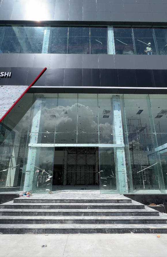 son-nuoc-dulux-cho-showroom, son-nuoc-cua-hang, son-tuong-ho-chi-minh, son-nuoc-van-phong,